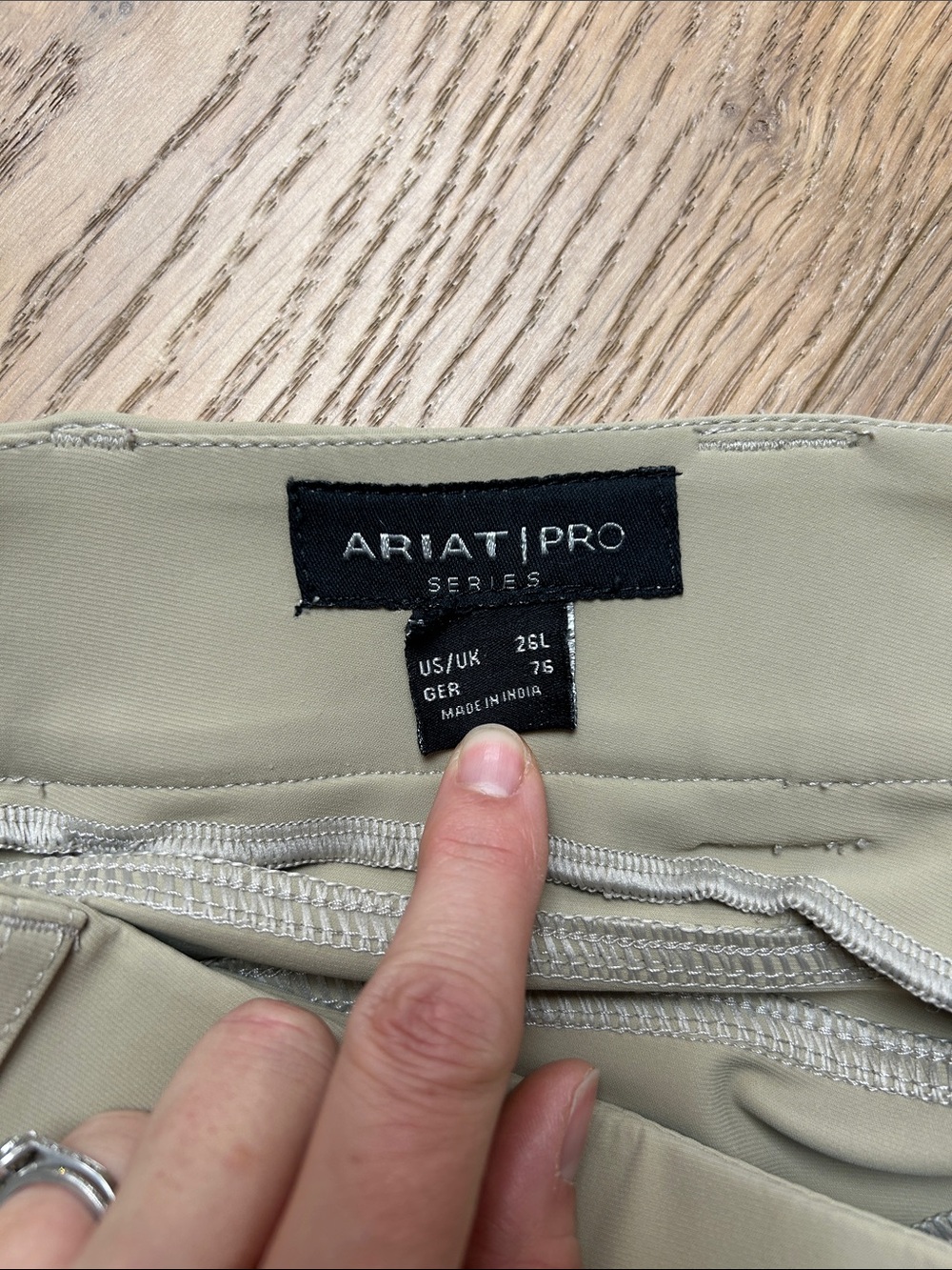 Ariat Pro Riding Breeches - Picture 5 of 5